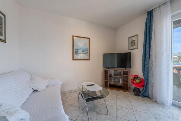 Appartamento 3 camere, con vista mare