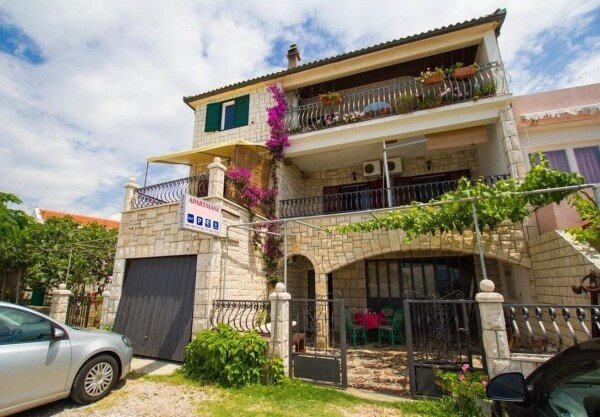 Apartment 1 bedroom, with sea view
