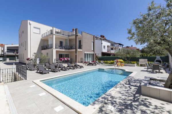 Appartamento 1 camera, con vista mare