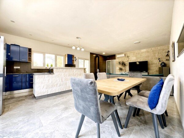 Wohnung 2 Schlafzimmer, mit Pool