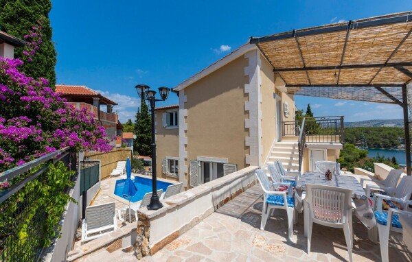 Appartement 2 chambres, avec piscine