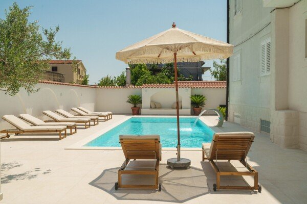 Wohnung 3 Schlafzimmer, mit Pool