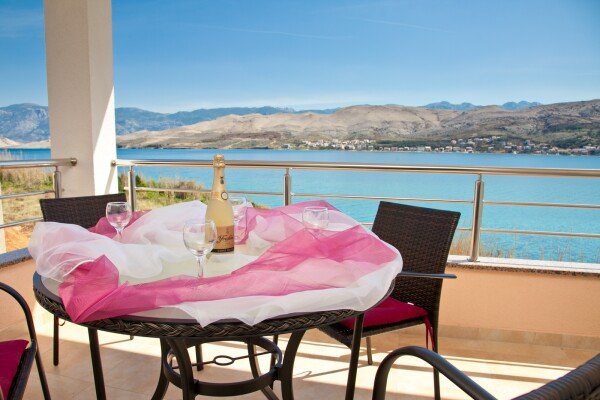 Appartamento 1 camera, con vista mare