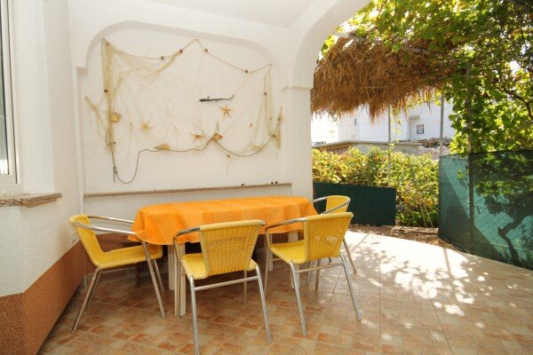 Wohnung 1 Schlafzimmer, mit Klimaanlage