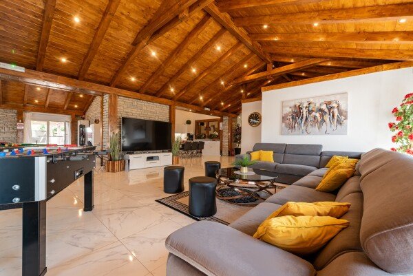 Ferienhaus 8 Schlafzimmer, mit Whirlpool