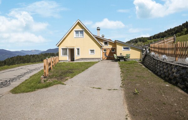 Ferienhaus 3 Schlafzimmer, mit Garten