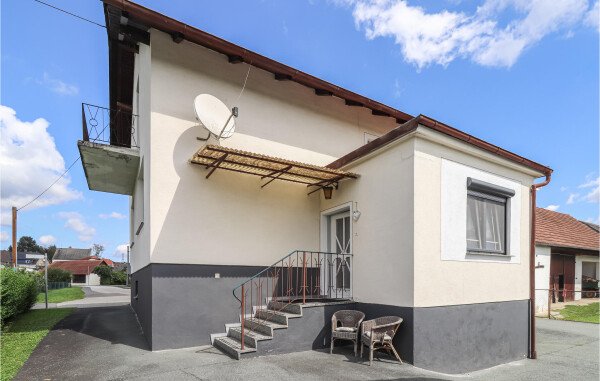 Ferienhaus 4 Schlafzimmer, mit Parkplatz