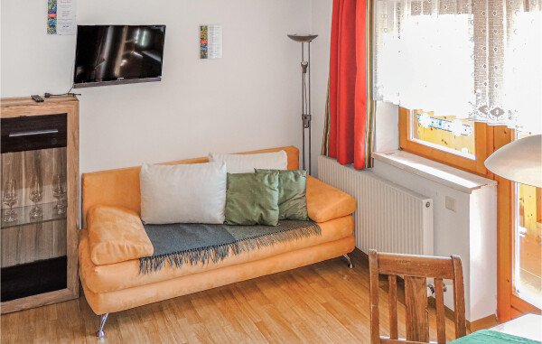 Wohnung 2 Schlafzimmer, mit Garten