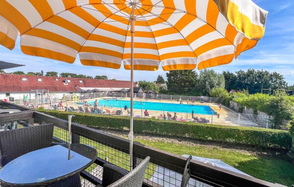 Appartement moderne, 1 chambre, avec piscine