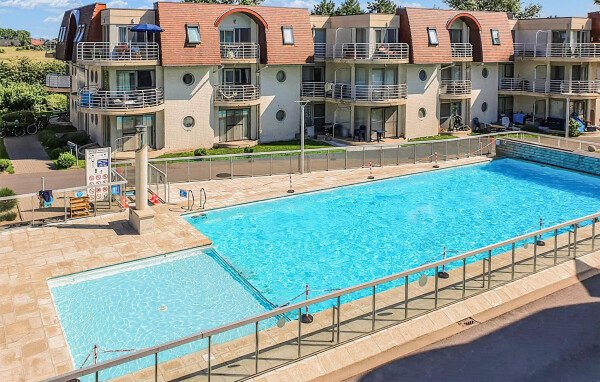 Apartment 2 bedrooms, with pool