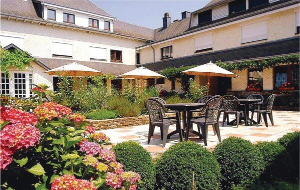 Huis 8 slaapkamers, met zwembad