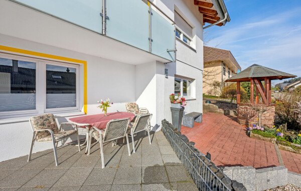 Apartment 1 bedroom, with garden