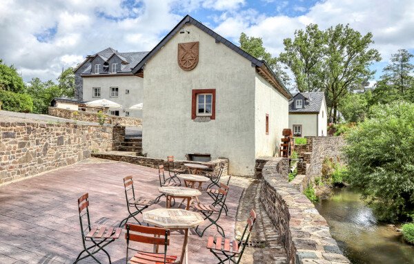 Ferienhaus 9 Schlafzimmer, mit Kamin