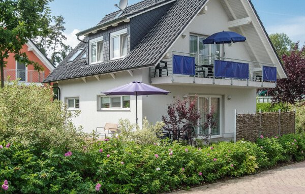 Wohnung 2 Schlafzimmer, mit Garten