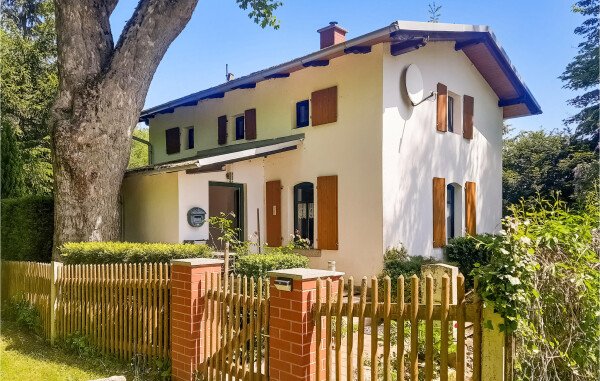 Maison de campagne confortable, 2 chambres, avec cheminée