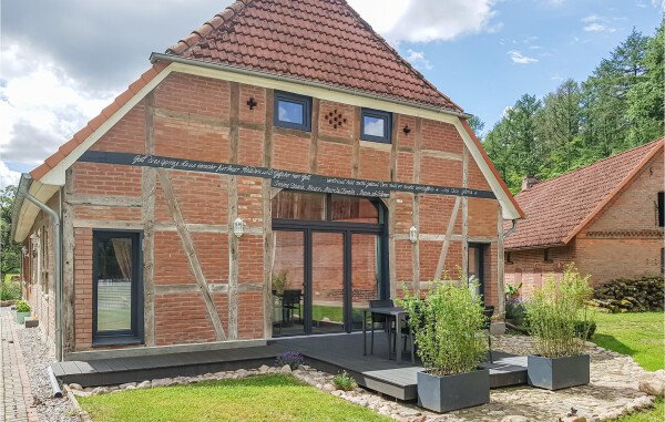 Ferienhaus 3 Schlafzimmer, mit Garten