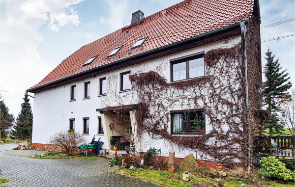 Wohnung 1 Schlafzimmer, mit Garten
