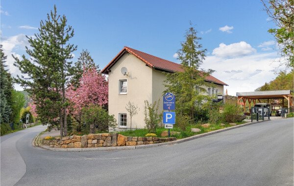 Wohnung 1 Schlafzimmer, mit Garten