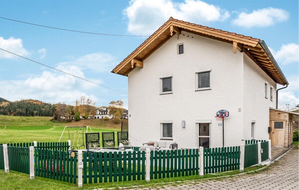 Ferienhaus 3 Schlafzimmer, mit Garten