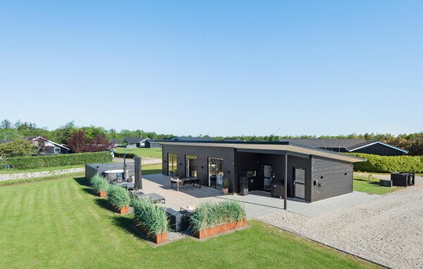 House 3 bedrooms, with sea view