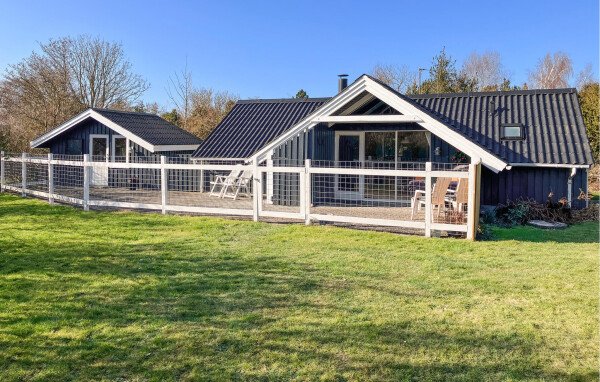 Ferienhaus 3 Schlafzimmer, mit Garten