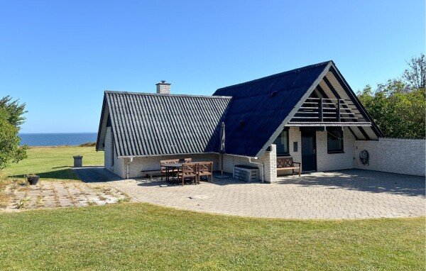Casa 3 camere, con vista mare