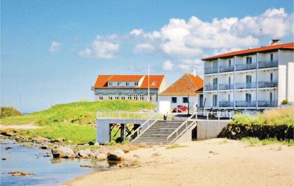 Apartment 2 bedrooms, with sea view