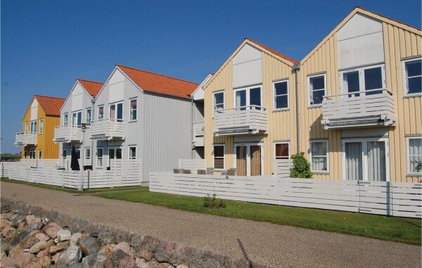 Apartment 2 bedrooms, with sea view