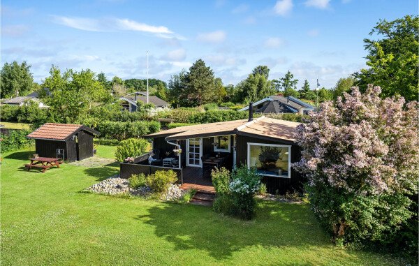 House 2 bedrooms, with sea view