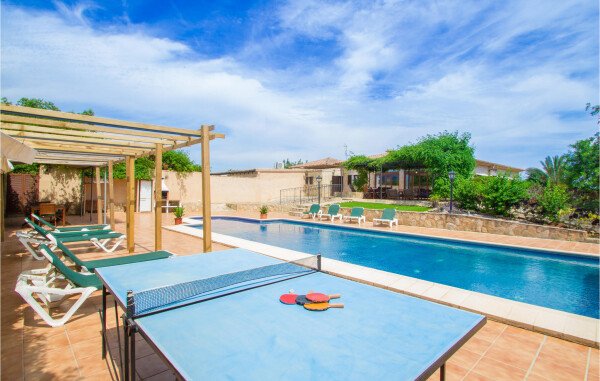 Casa 4 camere, con piscina