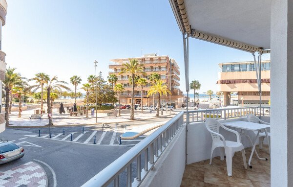 Apartamento 3 habitaciones, con vista al mar