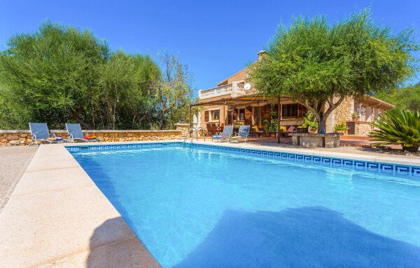 Casa 2 habitaciones, con piscina