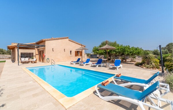 Casa 3 habitaciones, con piscina