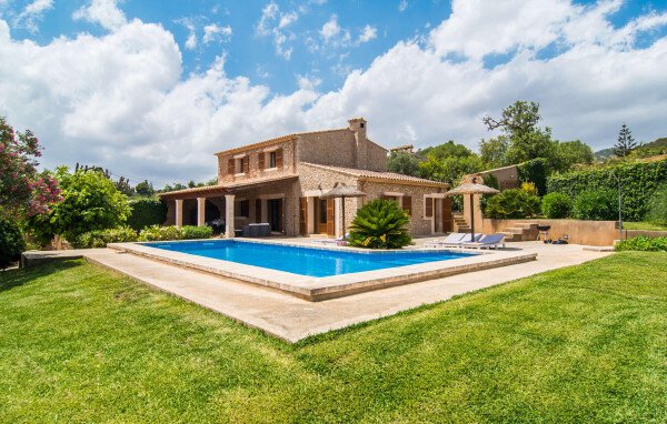 Ferienhaus 3 Schlafzimmer, mit Pool