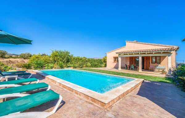 Ferienhaus 3 Schlafzimmer, mit Pool