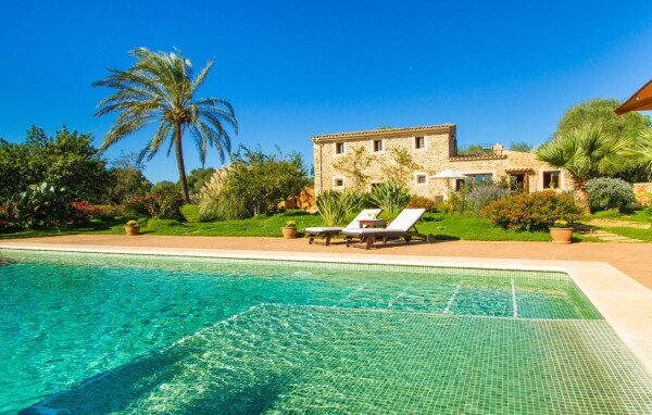 Casa 3 habitaciones, con piscina