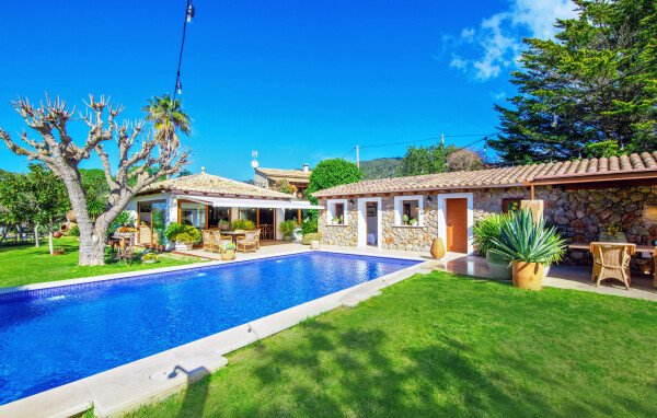 Casa 2 habitaciones, con piscina