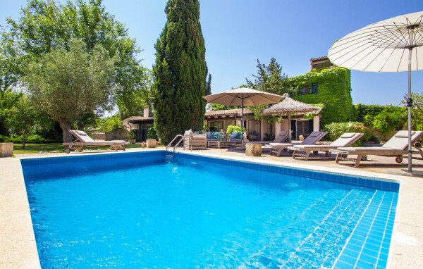 Casa 3 camere, con piscina