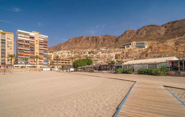 Apartamento 3 habitaciones, con vista al mar