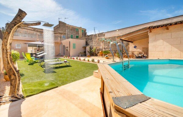 Casa 2 habitaciones, con piscina