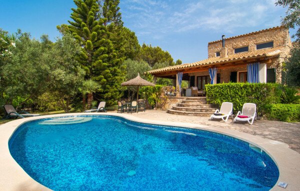 Maison de campagne moderne, 3 chambres, avec piscine