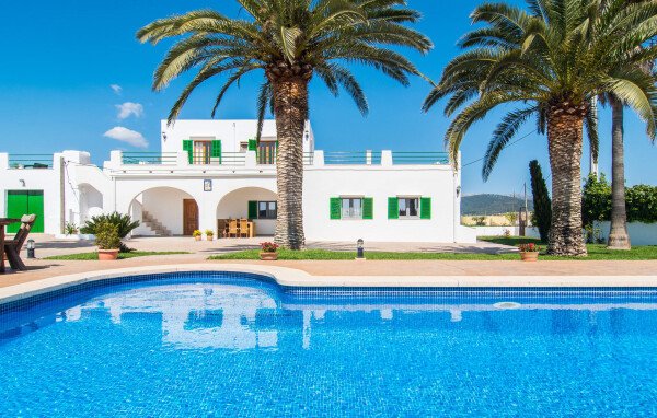 Casa 2 habitaciones, con piscina