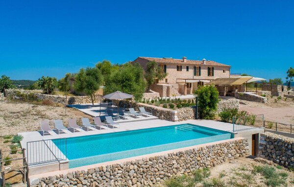 Casa 6 habitaciones, con piscina