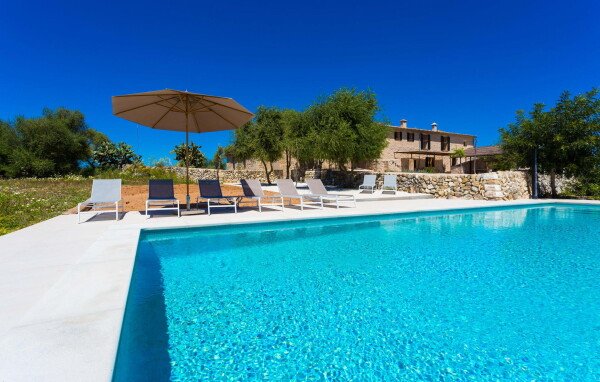 Casa 6 habitaciones, con piscina