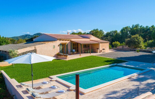 Casa 3 habitaciones, con piscina