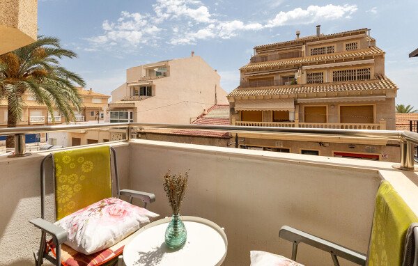 Appartement confortable, 2 chambres, avec vue sur mer