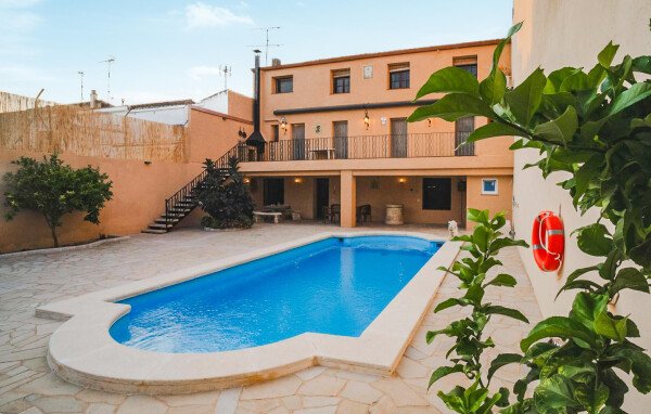Ferienhaus 7 Schlafzimmer, mit Pool