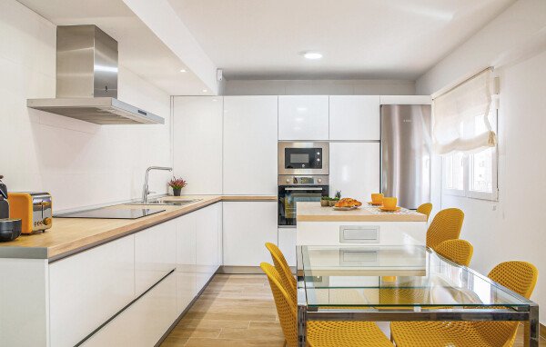 Apartment 3 bedrooms, with air conditioning