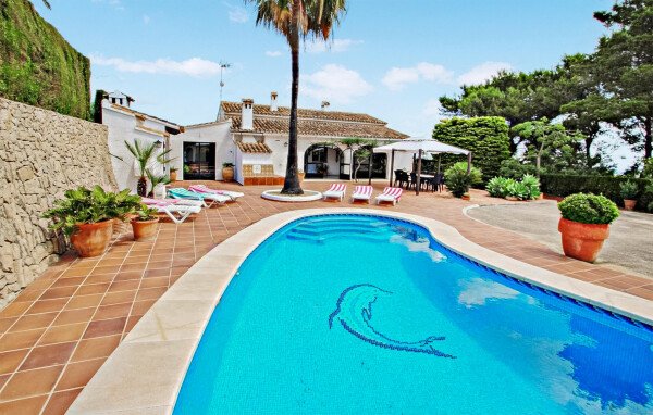 House 4 bedrooms, with sea view