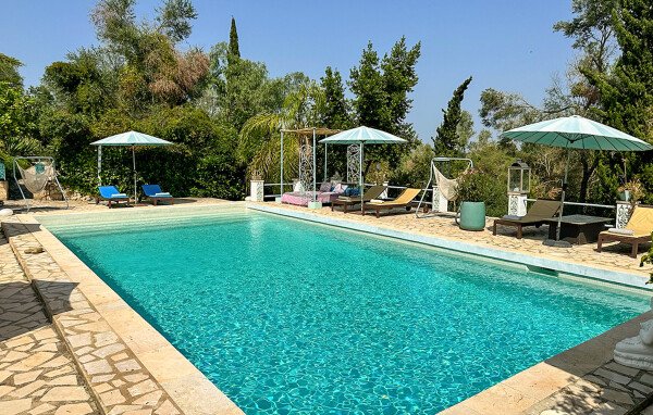 House 2 bedrooms, with garden